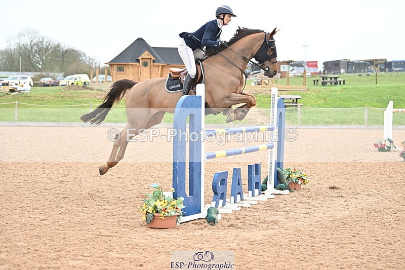 240405A-135328-01776 - Cls 5 National 1.30m Open