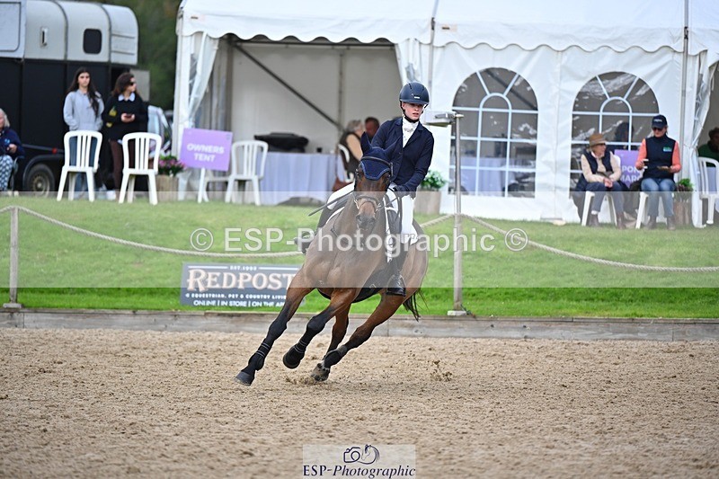 241027-142707-17884 - 548-Fenella.Redvers-DANCING.PADDE