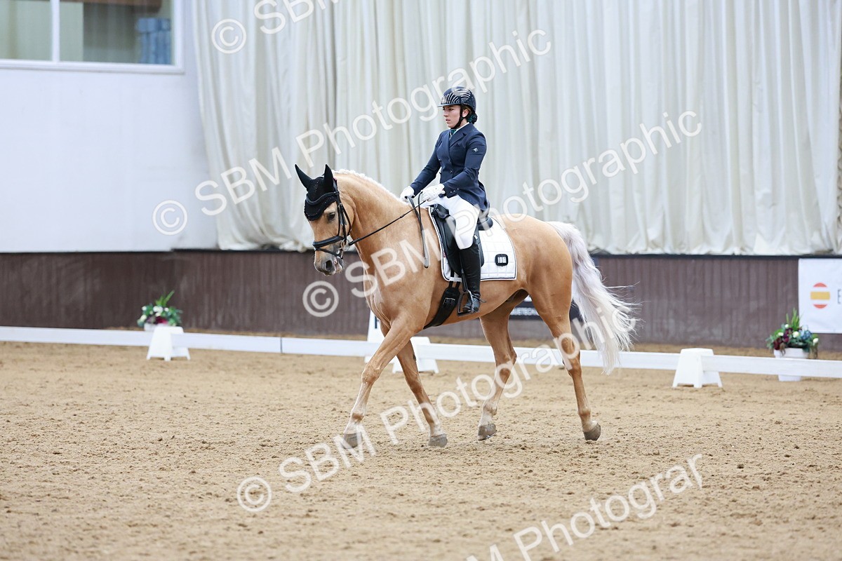 SBM_008721 - Class 6b - Novice 6 - 11.02-12.19