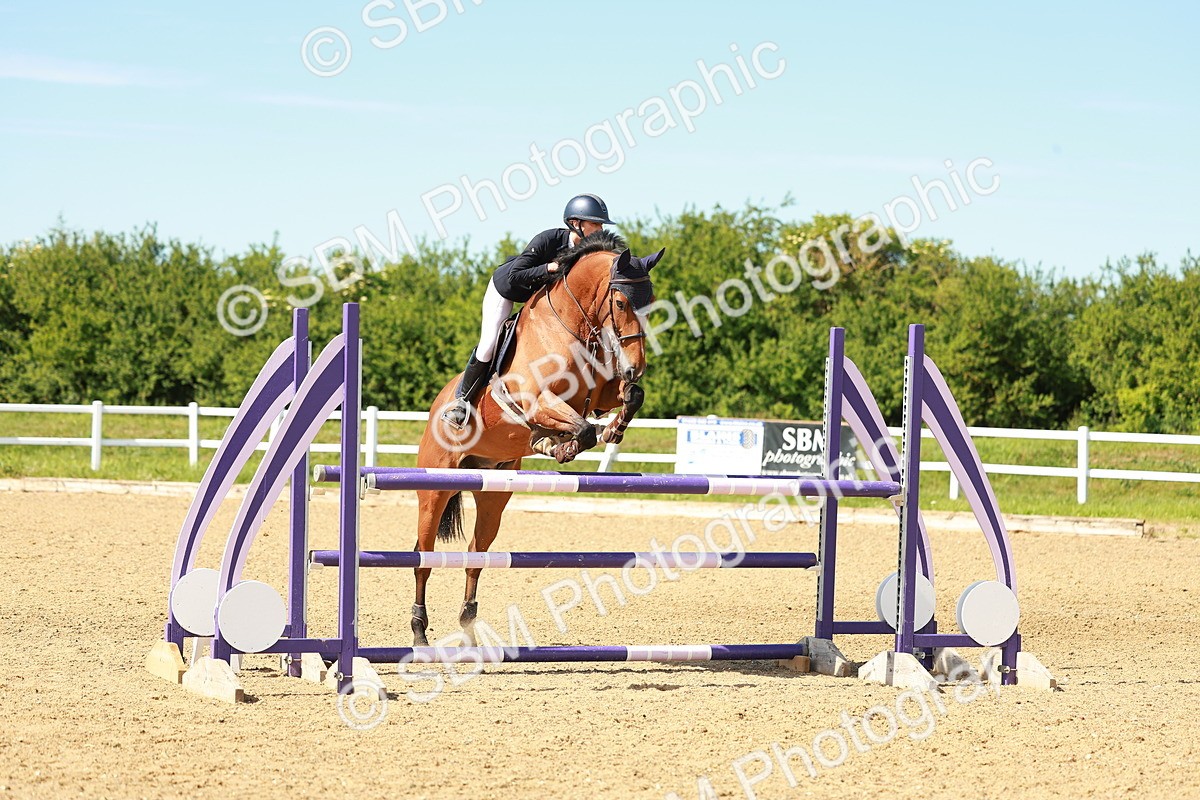 SBM_002694 - Class 4 - Senior Newcomers - 1.10m