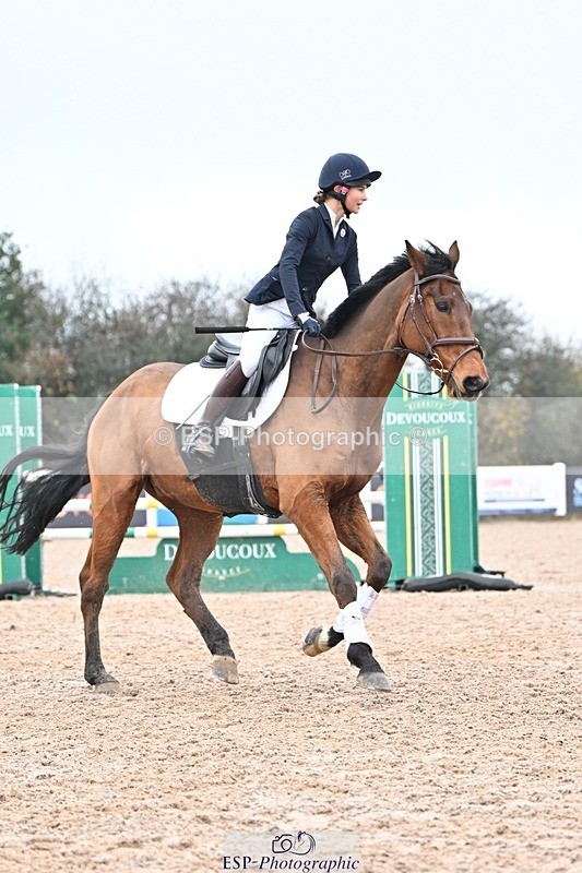 251115-135608-00957 - Cls 16-18 Children on Horses