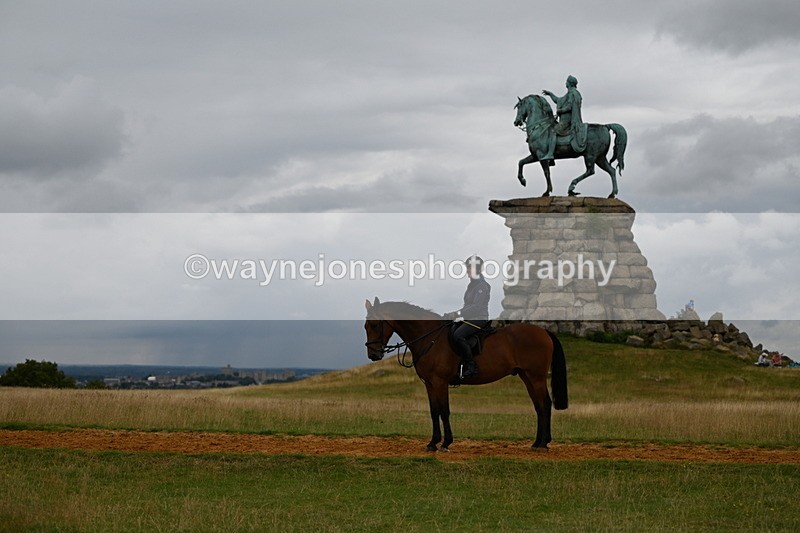 DSC_5456 - Time at Statue 11:46 to 12:16