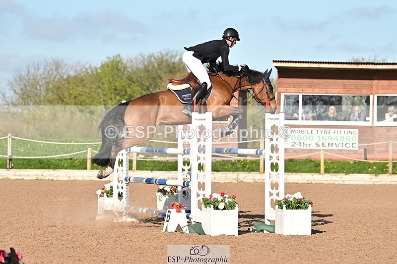 240418A-083632-01583 - Cls 21 1 Star Gold Tour 1.30m