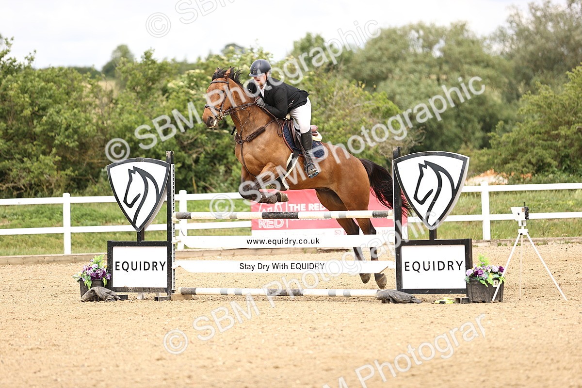 SBM_007818 - Class 19 - Senior Newcomers - 1.10m