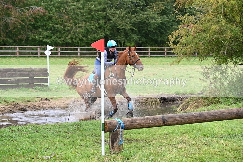 WJ6_5588 - Time at Photographer 12:31 to 12:40