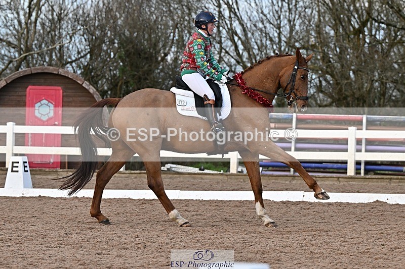 241214-150825-03116 - 137-Tyler.Bradshaw-Gijsbert