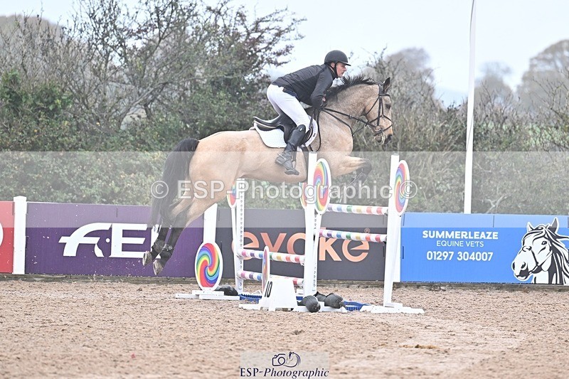 251029-121555-00445 - Newcomers and 1.10m