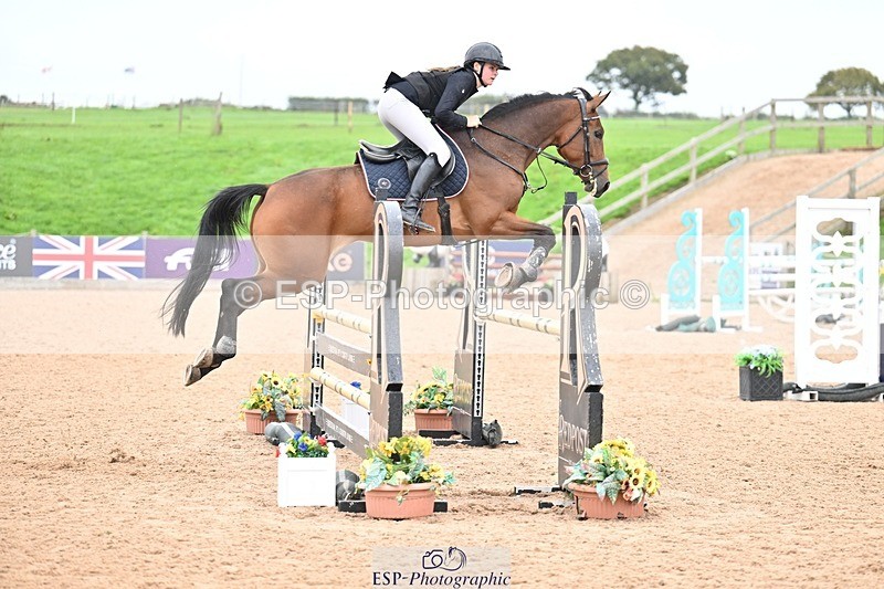 250914-111800-08514 - Cls 27 Snr 1.05m and 1.10m Grand Prix