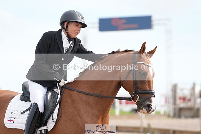 250906-112544-01631 - 007-Karen.DanceHevans.Sign.of.the.Times