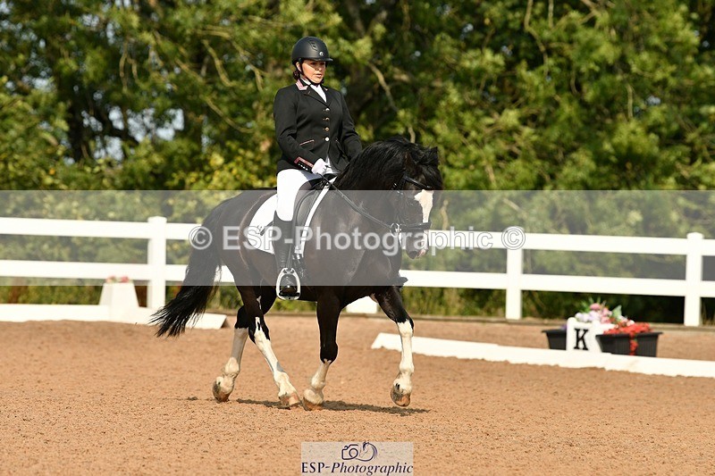 250817-103304-07917 - 169-Amber.HeywoodWalena.Rockocoko