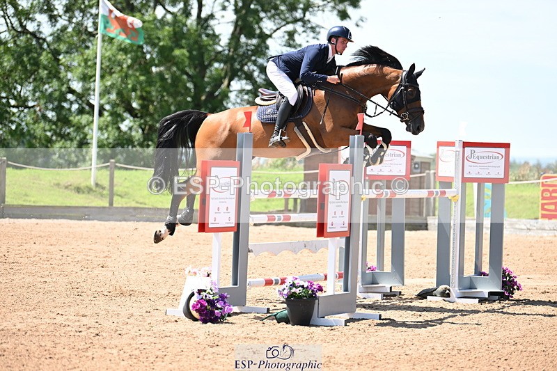 240718A-122212-05047 - Cls 1, 3 Star Small Tour 1.35m