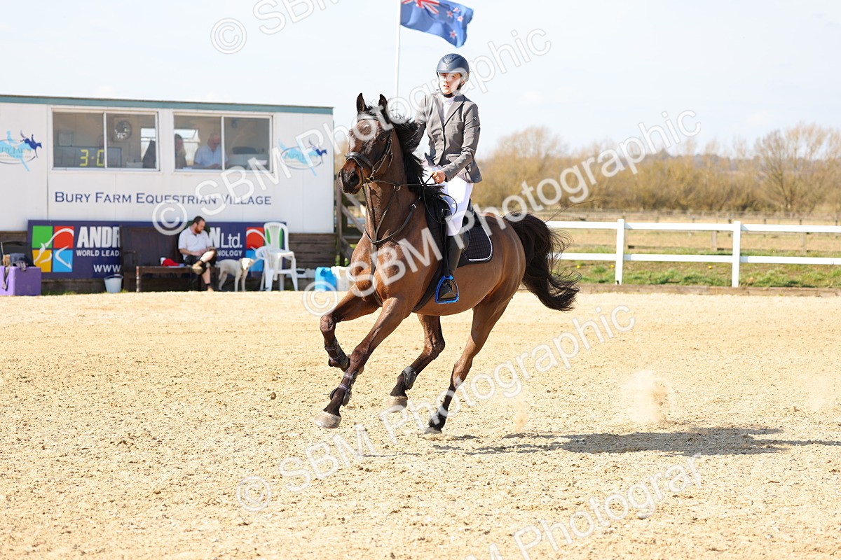 SBM_001048 - Class 3 - Senior Discovery - 1.00m