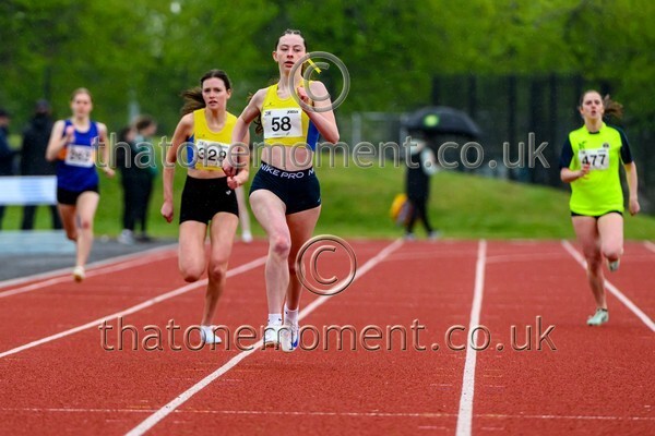 Opener25-924540 - Track Female