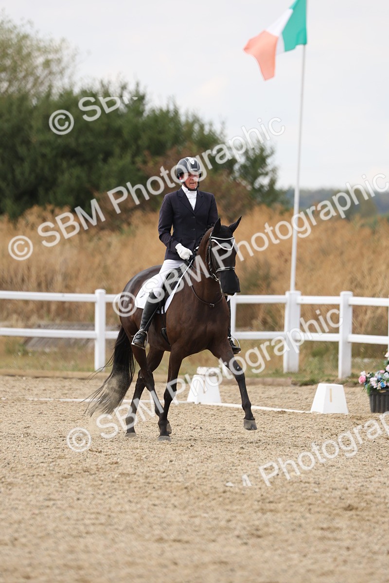 SBM_015590 - Class 6 - E5 Silver 15.54.16.58