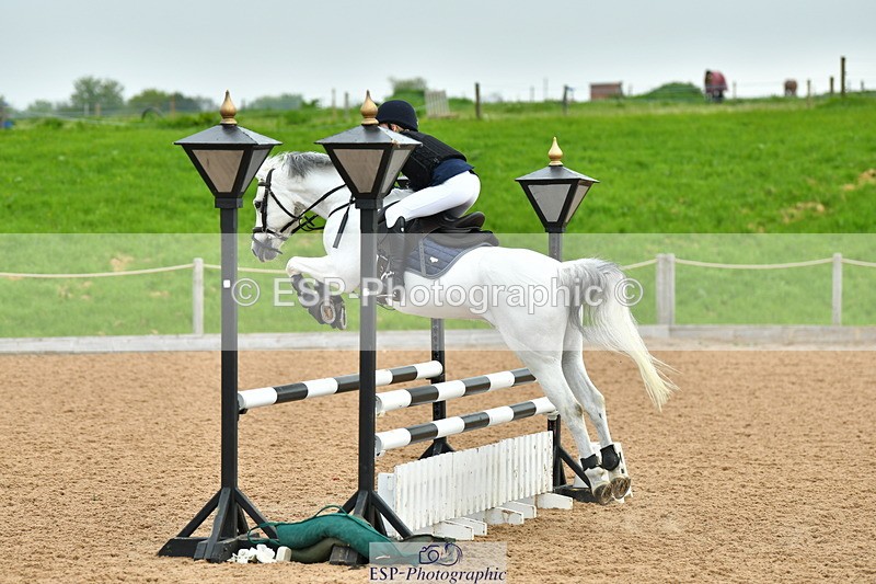 230513A-092935-00100 - Cls 11 Stepping Stones 128+138cm