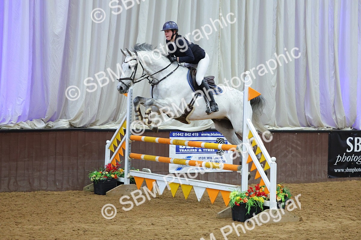 SBM_010110 - Class 21 - Nupafeed Supplements Senior Discovery/ 1m Open - First Round (1.00m)