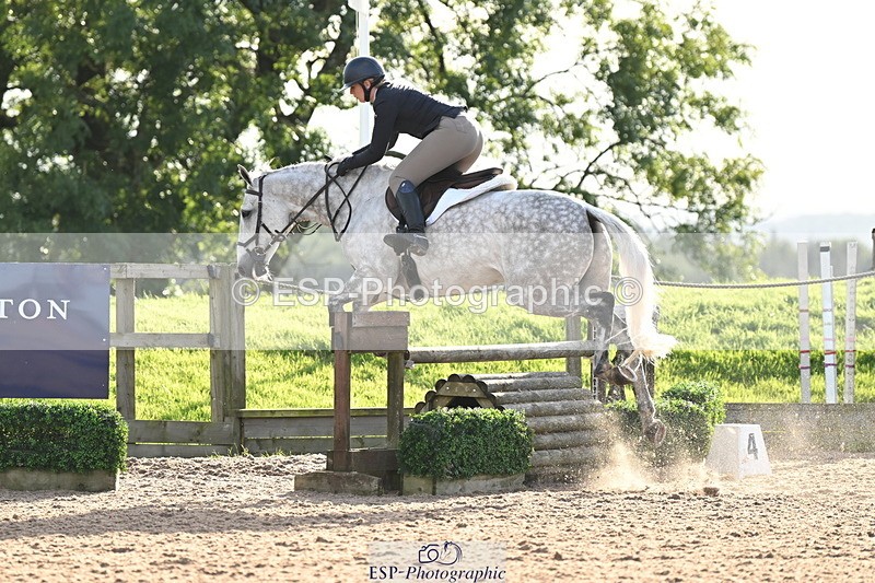 240913A-174056-05446 - Cls 19 Snr 1m Open Speed Derby