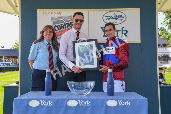 160623-Race 7-Diamond Bay-0442 - Race 7 5.21pm Constant Security Handicap