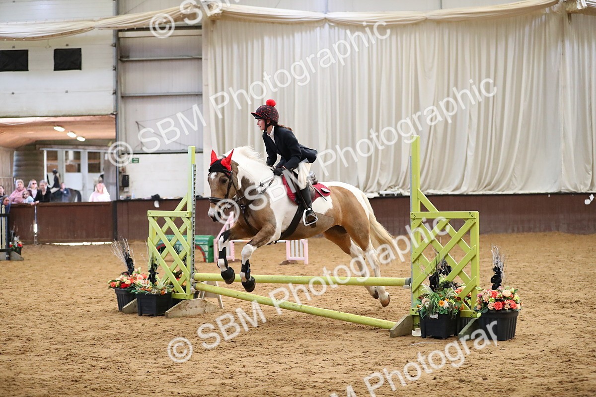 SBM_001307 - Class 3 - Horse & Hound