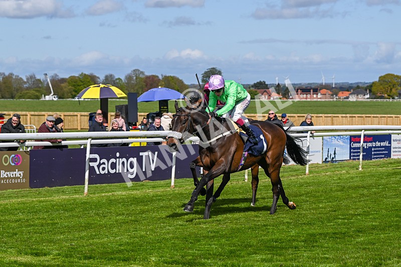 250424-Race 3-Dambuster-1006 - Race 3