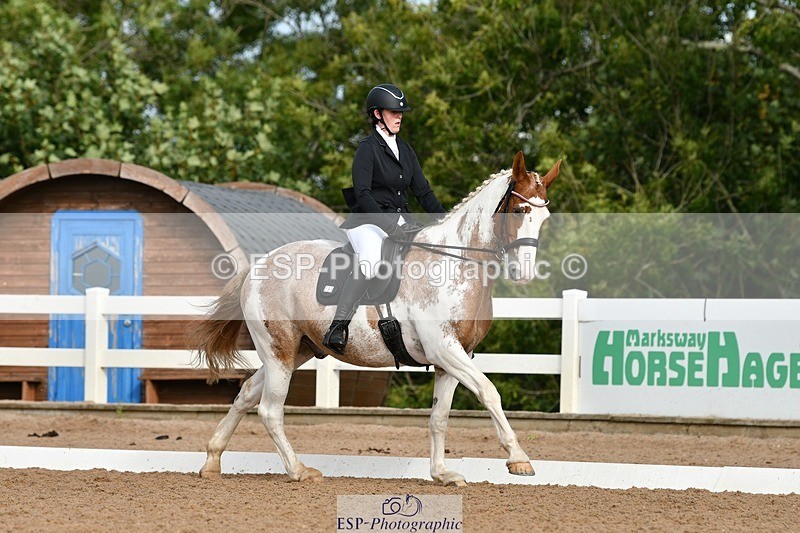 250906-100004-00539 - 090-Isabel.LawsonIn.the.pink