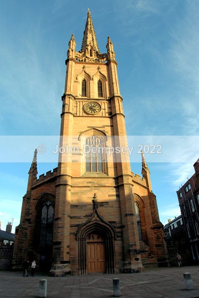 Montrose Steeple really close. - Buildings and Statues in Montrose