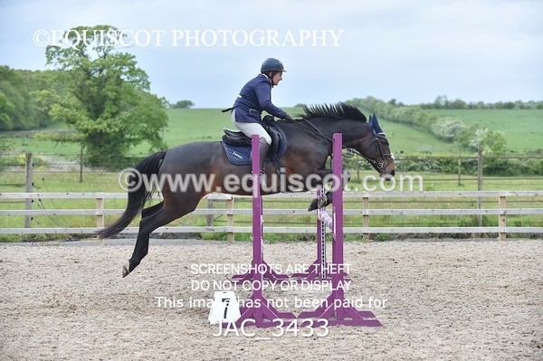 JAC_3433 - CLASS 4 Senior BritiNovice/ 90cm Open
