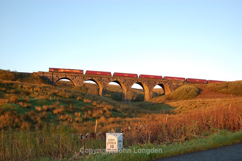24.10.13 - 66066 6E77 New Cumnock - Cottam, Lunds viaduct - Lunds - Southbound
