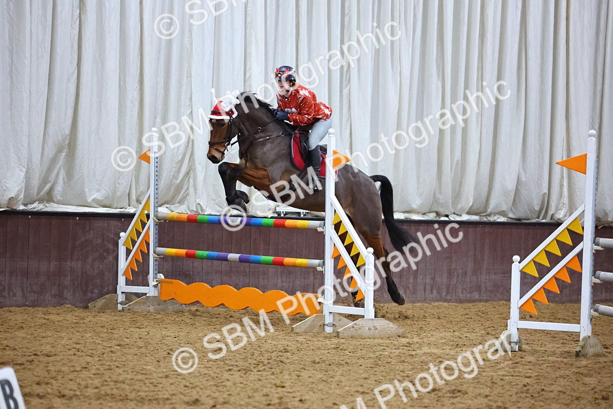 SBM_003366 - Class 8 - Christmas Jumpers 1.10m