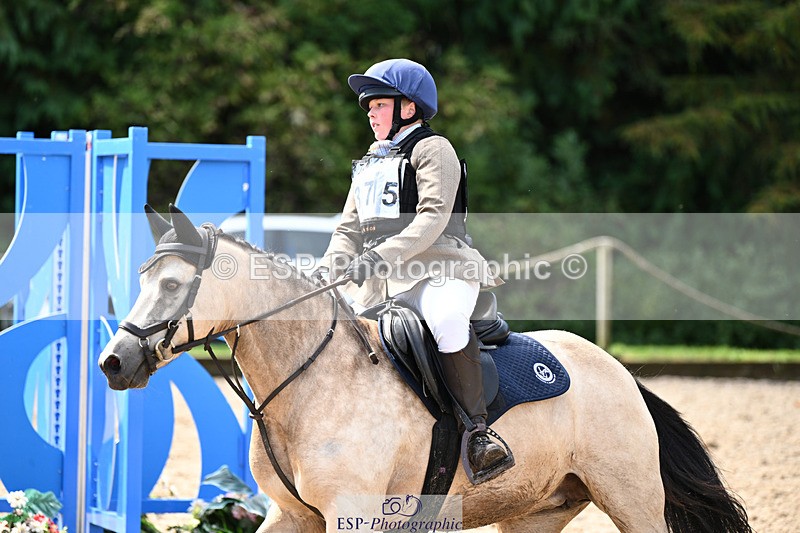 240824X-115127-25413 - 70cm Round 2 10.30 to 12.10