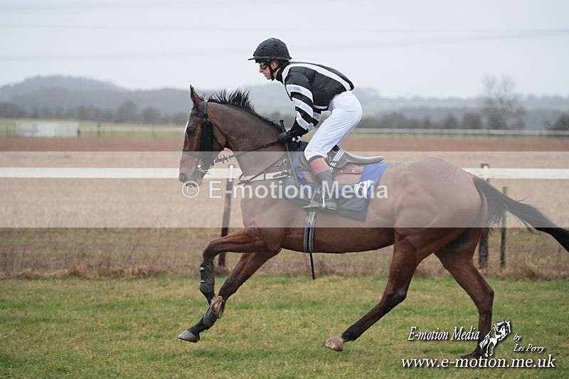 PtP 260125 220 - Cocklebarrow Point-to-Point racing with the Heythrop Hunt 26/01/25