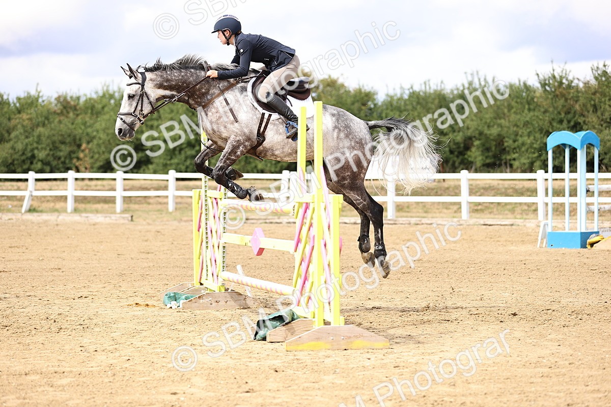 SBM_026741 - Class 13 - Senior Newcomers - 1.10m