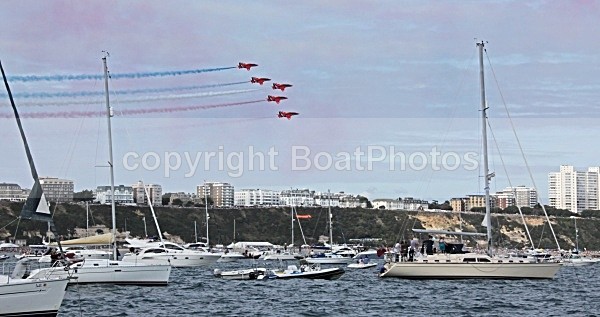 090822 BOURNEMOUTH AIR SHOW RED ARROWS IMG_1243 - Aircraft