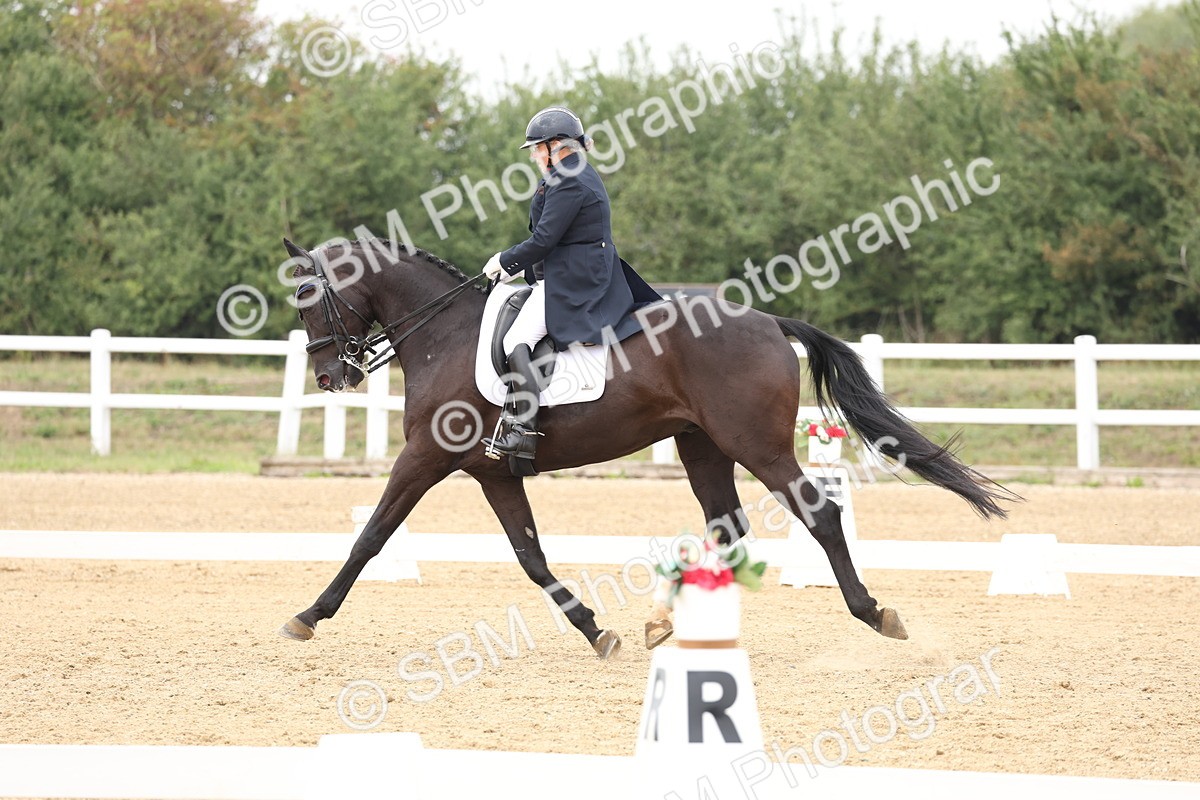 SBM_008100 - Class 10 - FEI INT I - 16.10-16.50