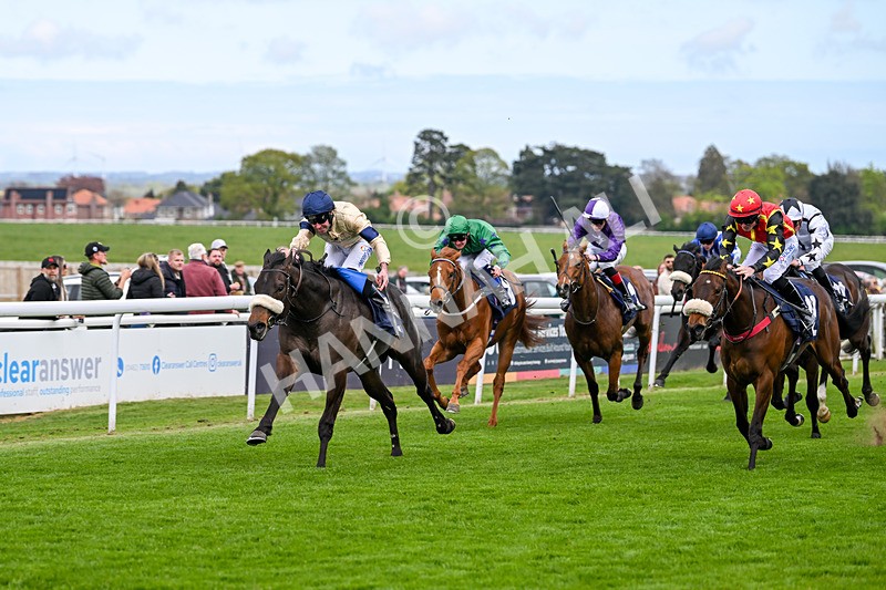 240425-Race 1-Tropical Dreamer-0901 - Race 1