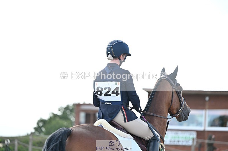 250831-155902-12384 - Q-824