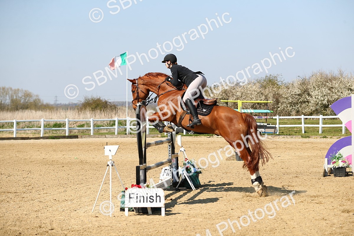 SBM_001102 - Class 4 - Senior Newcomers - 1.10m