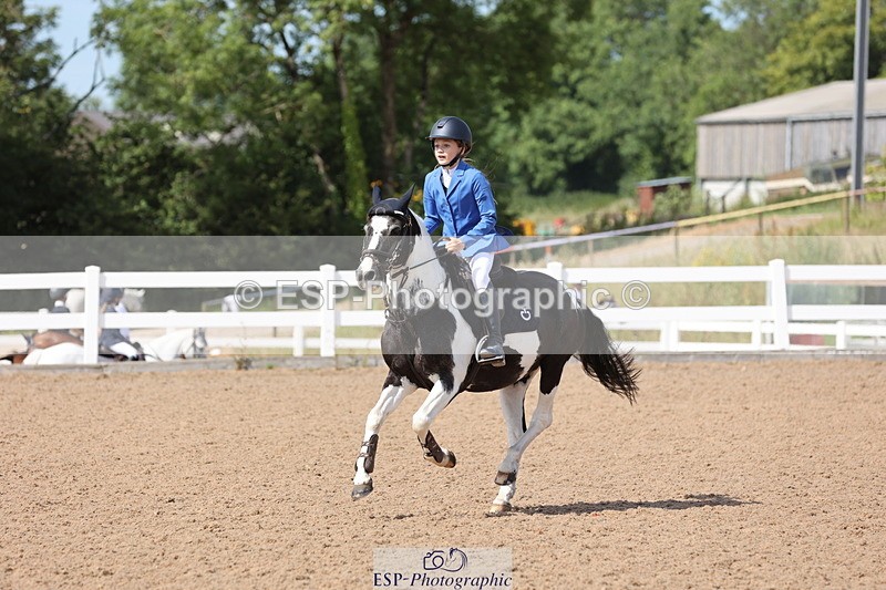 240629A-162059-07985 - Cls 13 Stepping Stones 128cm + 138cm