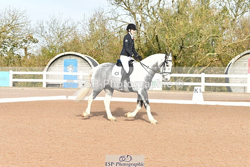 231105A-095405-00047 - UnAf Intro A and B