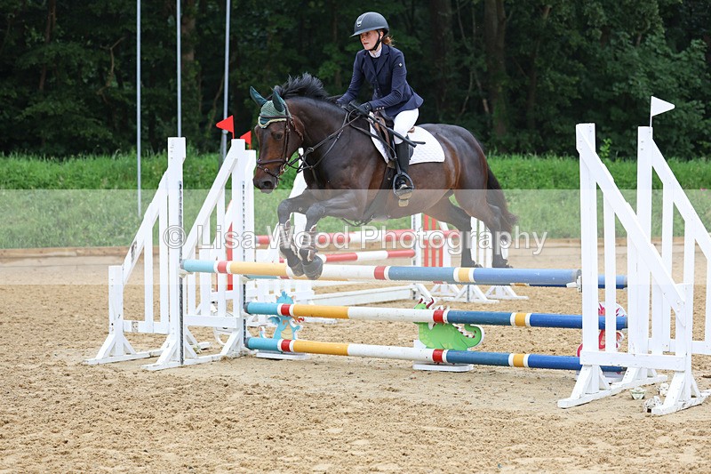 3E7A5369 - Class 4: Senior British Novice/90cm open