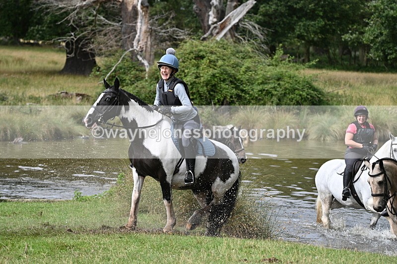 WJ7_1697 - Time at Water 10:48 to 11:13