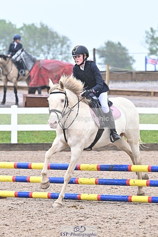 250527-160935-00167 - Clear Round and60cm