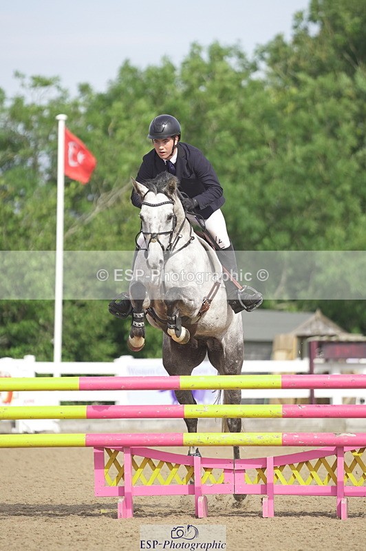 230810A-175046-01936 - Cls 1 Discovery & 1m Open