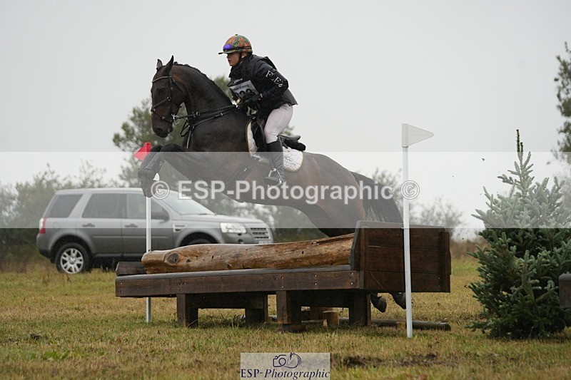 250830-152309-04020 - G-323-Fleur.Jackson