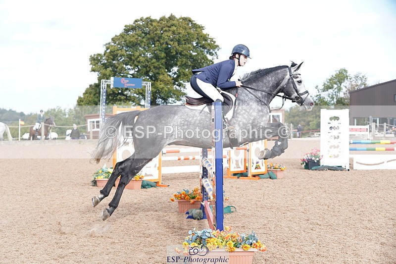 241005A-095928-04375 - SAT Cls 8 Snr British Novice & 90cm Open