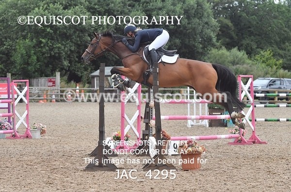 JAC_4295 - CLASS 7 Senior Foxhunter/ 1.20m Open