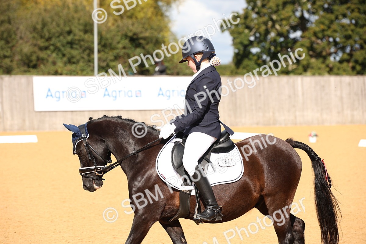 SBM_04219_D2 - Small Tour Championship - Intro C - Emma G.