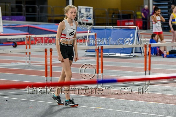 CombiMast25-913663 - Field Female