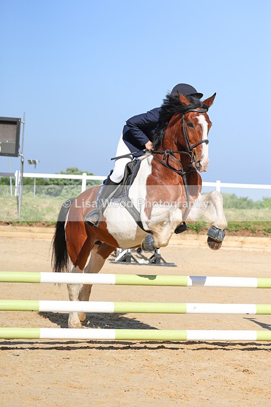 3E7A8729 - Class 2: Junior 70cm