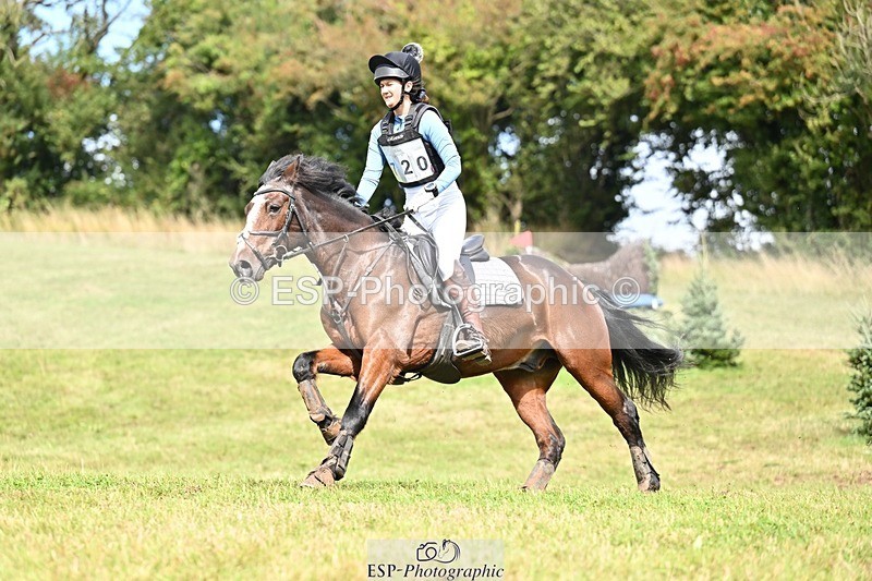 250831-152248-12165 - O-720-Amber.Golley